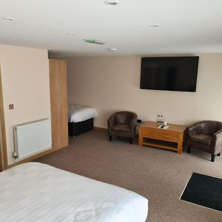 Briars Hall Hotel Burscough Esterno foto