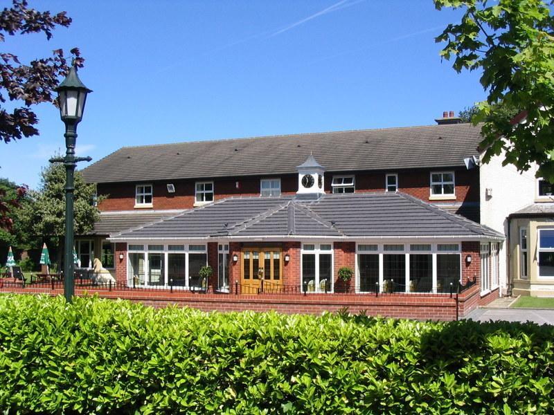 Briars Hall Hotel Burscough Esterno foto