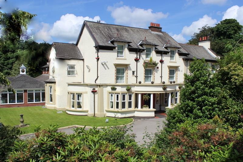 Briars Hall Hotel Burscough Esterno foto